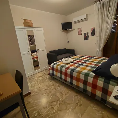 Casa Glicine Pensión Finale Ligure