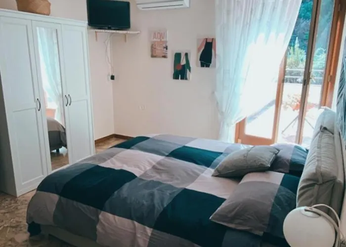 Pensión Casa Glicine 3*