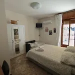 Casa Glicine 게스트하우스 피날레리구레
