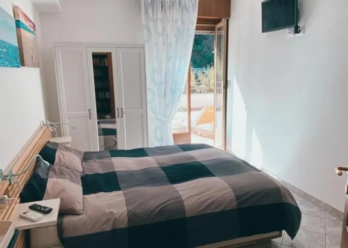 Casa Glicine Affittacamere 3*